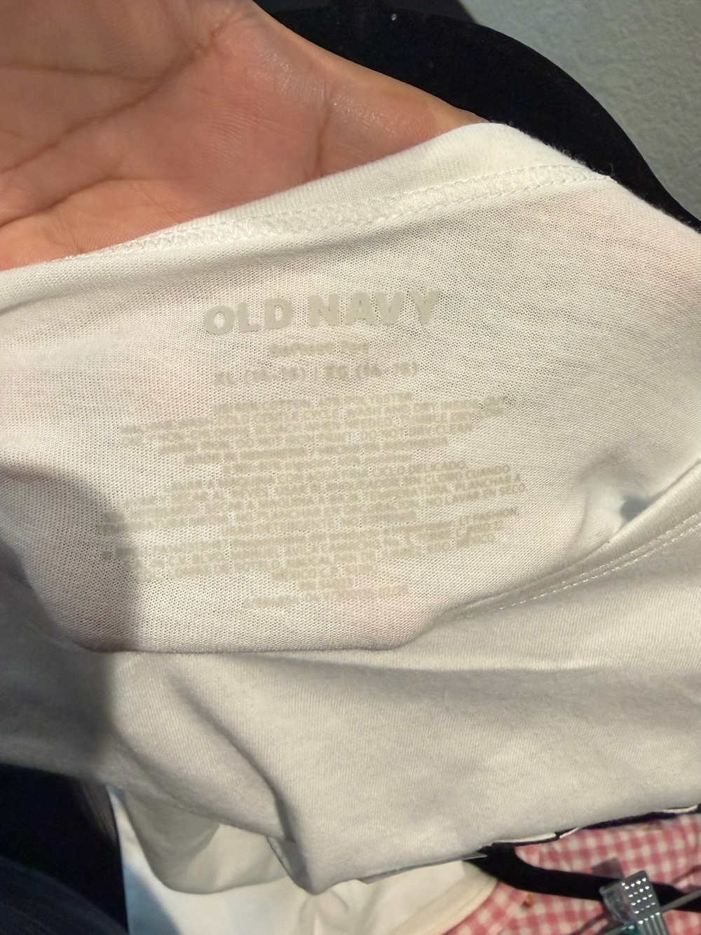 Old Navy White Short Sleeve Tee with Black & White Check Heart - Picture 5 of 5